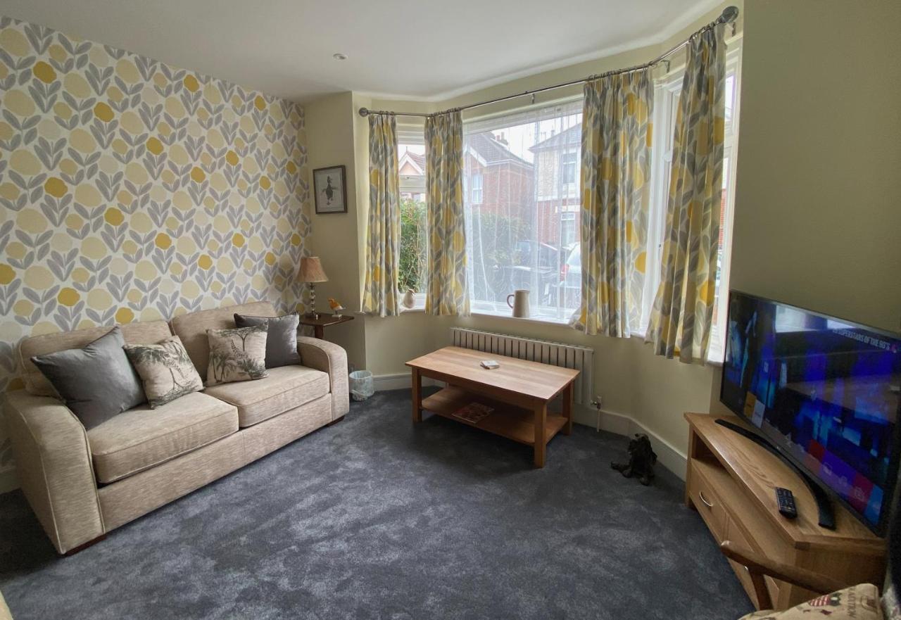 Vila Charming 3 Bed House And Garden, Pet Friendly Bournemouth Exteriér fotografie