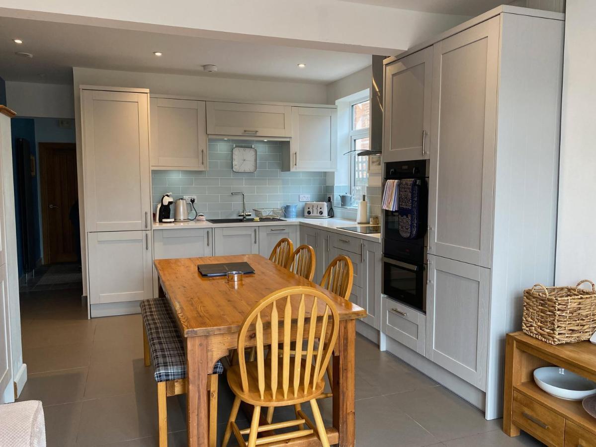 Vila Charming 3 Bed House And Garden, Pet Friendly Bournemouth Exteriér fotografie